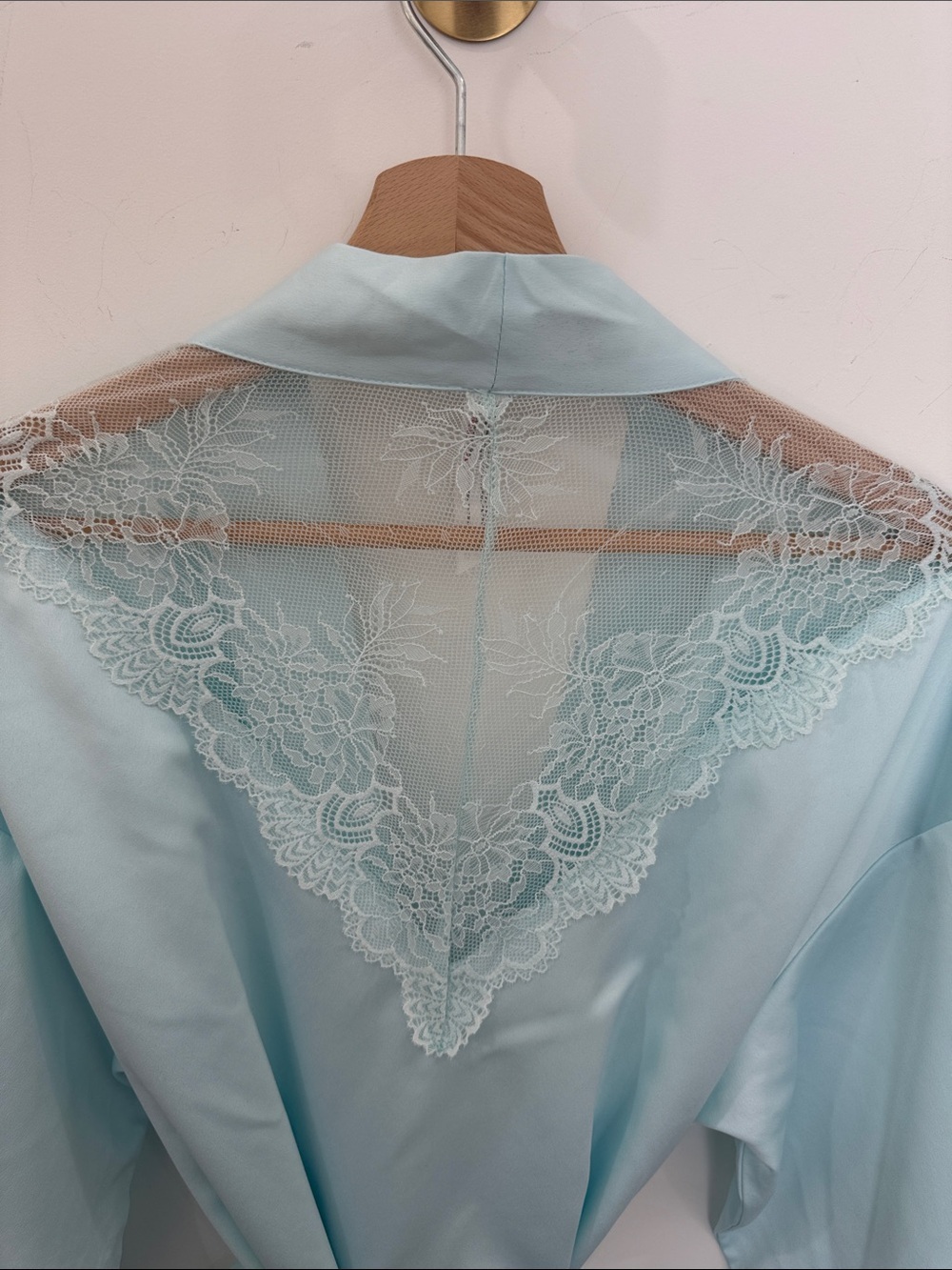 Flora Nikrooz Light Blue Satin Lace-Trim Robe - Picture 10 of 13